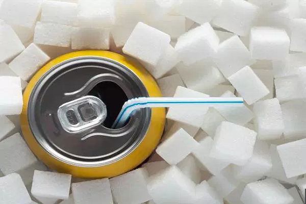Một lon đồ uống có đường làm tăng nguy cơ ung thư vú lên 22%