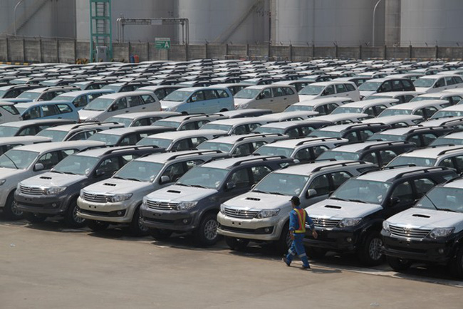 Sẽ có 300 tiêu chuẩn, quy chuẩn để kiểm soát chất lượng xe ô tô nhập khẩu - ảnh 1