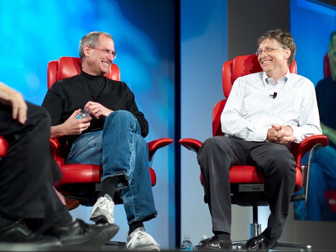 Bill Gates từng viết cho kỳ phùng địch thủ - Steve Jobs một lá thư khi huyền thoại Apple đang trên giường bệnh. Và Jobs đã luôn giữ lá thư đó bên mình.