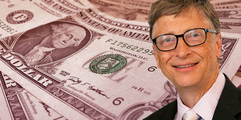 Nhờ vào thành công trên lĩnh vực công nghệ và quản lý ổn định từ năm 1975, Bill Gates đã trở thành tỷ phú giàu nhất thế giới, và nếu ví ông như một quốc gia độc lập thì ông sẽ là quốc gia giàu thứ 37 trên thế giới.