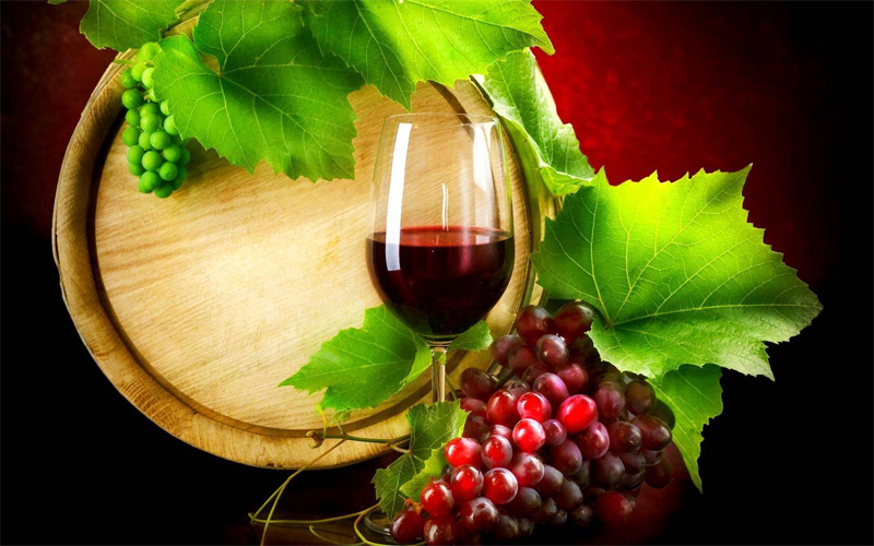 Sử dụng rượu vang đúng cách sẽ giúp tăng sinh lực phái mạnh, chữa yếu sinh lý hiệu quả