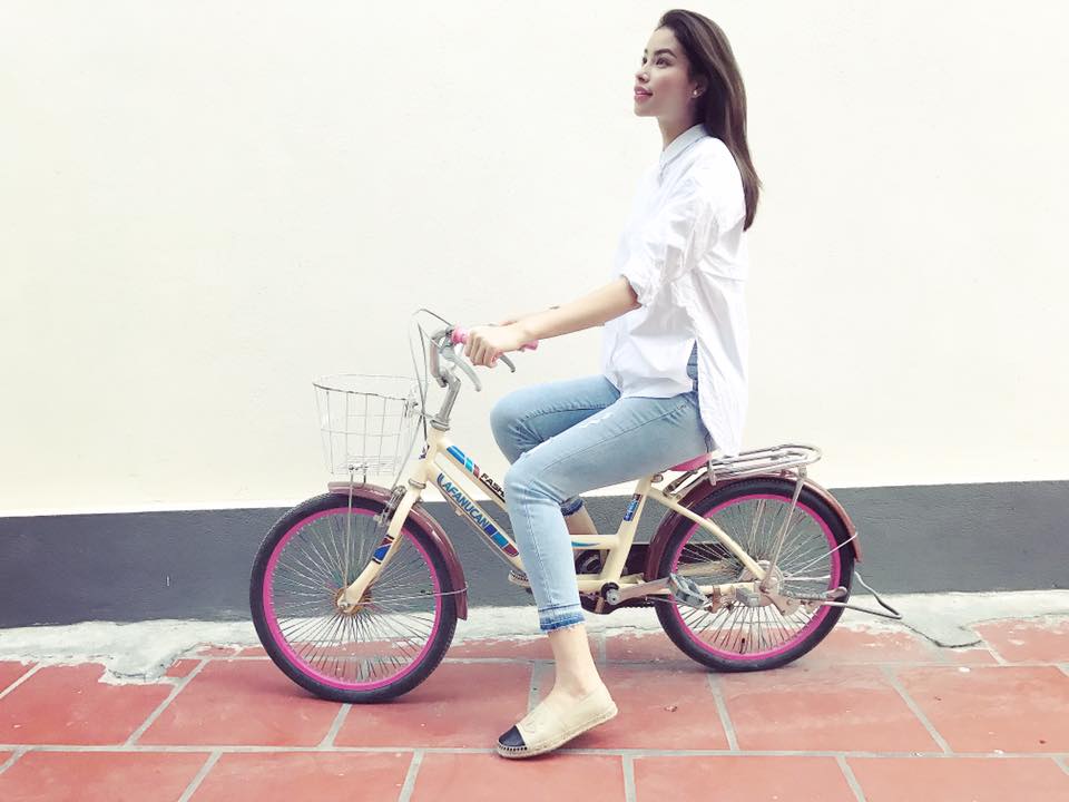 Những bí kíp 'thần thánh' giúp Hoa hậu Phạm Hương luôn trẻ trung Những bí kíp 'thần thánh' giúp Hoa hậu Phạm Hương luôn trẻ trung