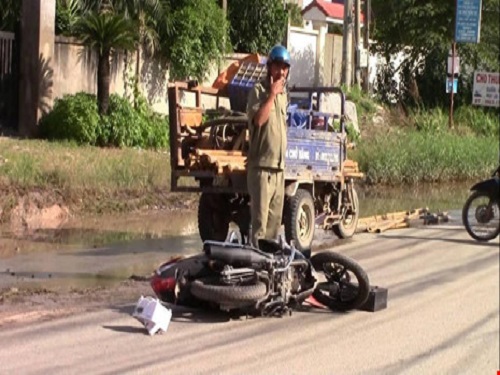Những vụ tai nạn giao thông nghiêm trọng nhất ngày 25/9: Xe buýt cán chết người