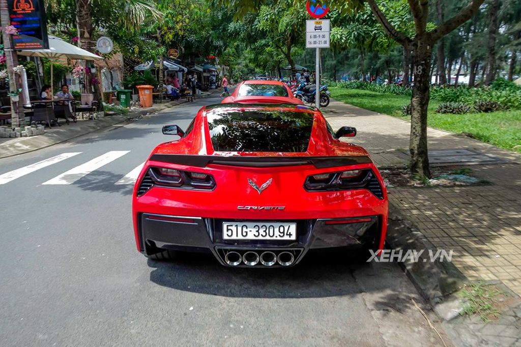 maserati-granturismo-va-corvette-c7-stingray-cap-xe-tien-ty-gay-chu-y-tai-tphcm maserati-granturismo-va-corvette-c7-stingray-cap-xe-tien-ty-gay-chu-y-tai-tphcm