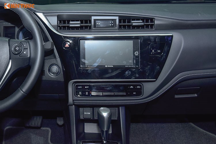 toyota-corolla-altis-2017-co-gia-tu-702-trieu-dong-tai-viet-nam toyota-corolla-altis-2017-co-gia-tu-702-trieu-dong-tai-viet-nam