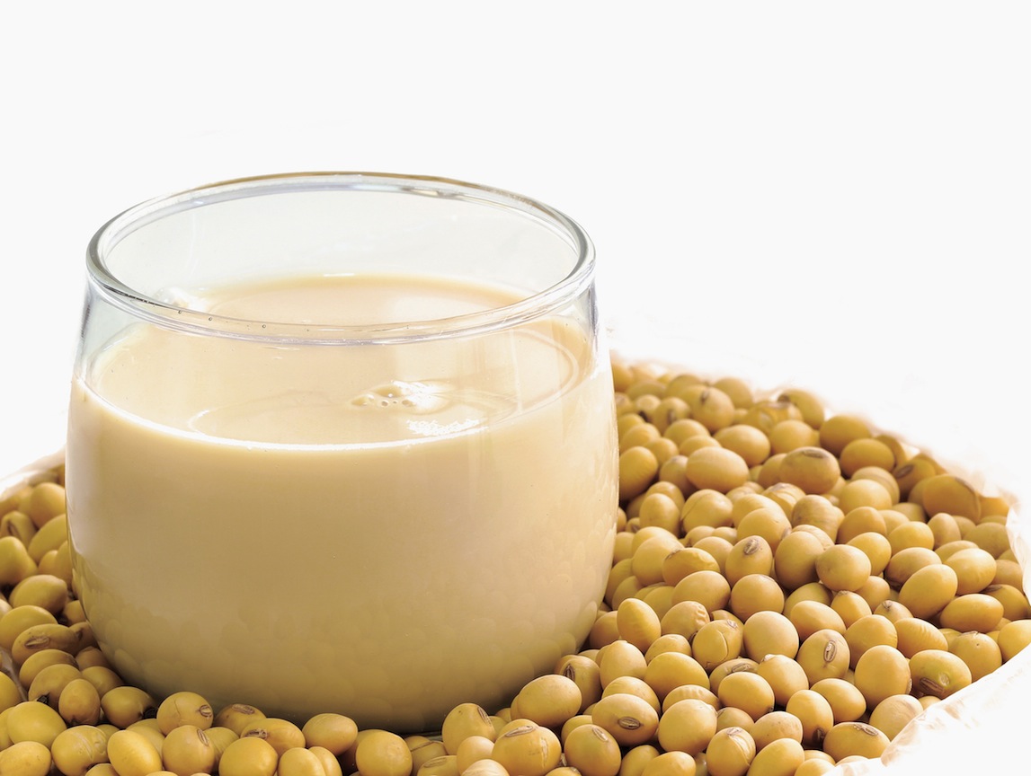Có thể thay thế sữa đậu nành thành sữa hạnh nhân, dầu dừa thay cho bơ thực vật và gạo thay cho đậu nành.