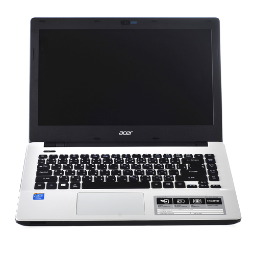 Acer E5 – 411 là một nỗ lực cạnh tranh trong phân khúc laptop giá rẻ của Acer
