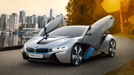 Với đặc điểm chỉ thải ra môi trường 49g CO2/km, BMW i8 2015 đang là dòng xe được ưa chuộng tại London