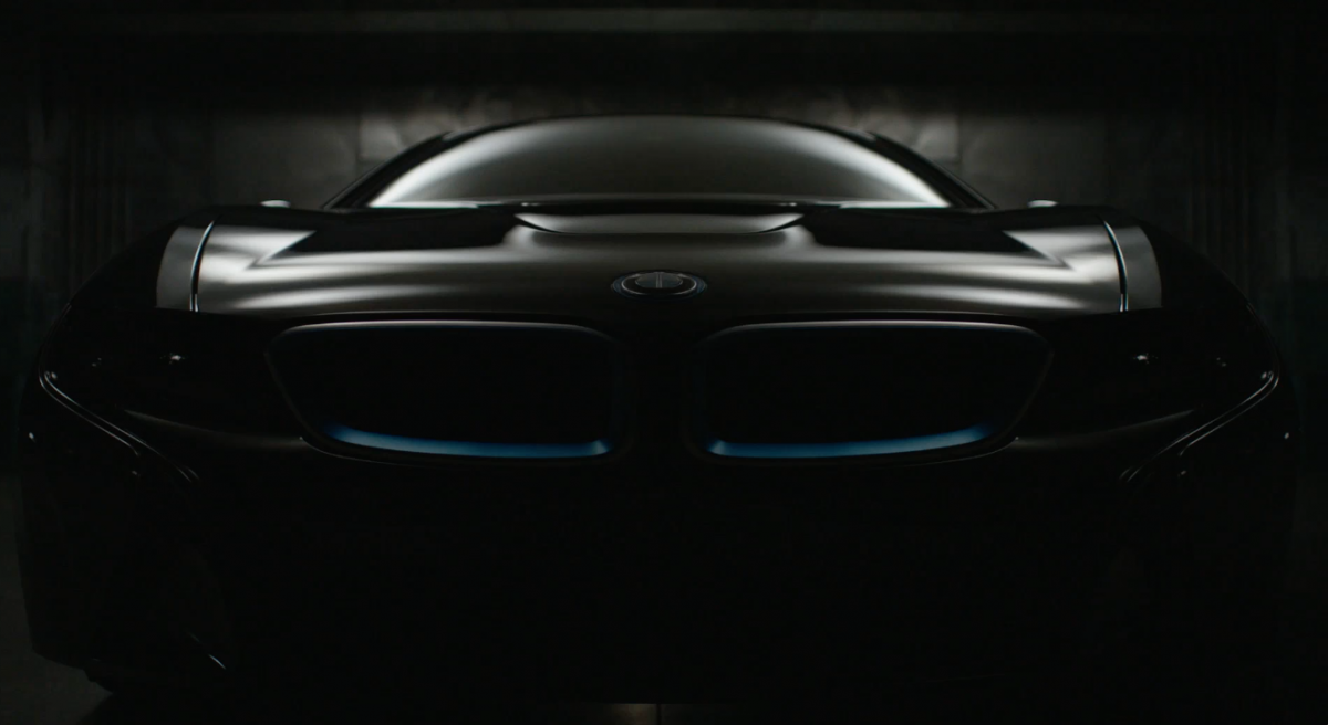 Đèn pha LED của BMW i8 hiện nay là một phần của gói chiếu sáng trọn gói 1900 USD của BMW