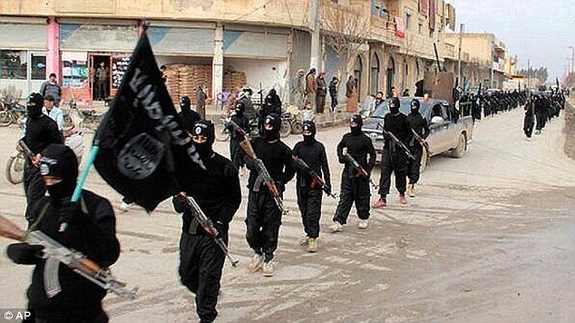 Các phần tử khủng bố IS thường xuyên thực hiện các vụ hành quyết man rợ 