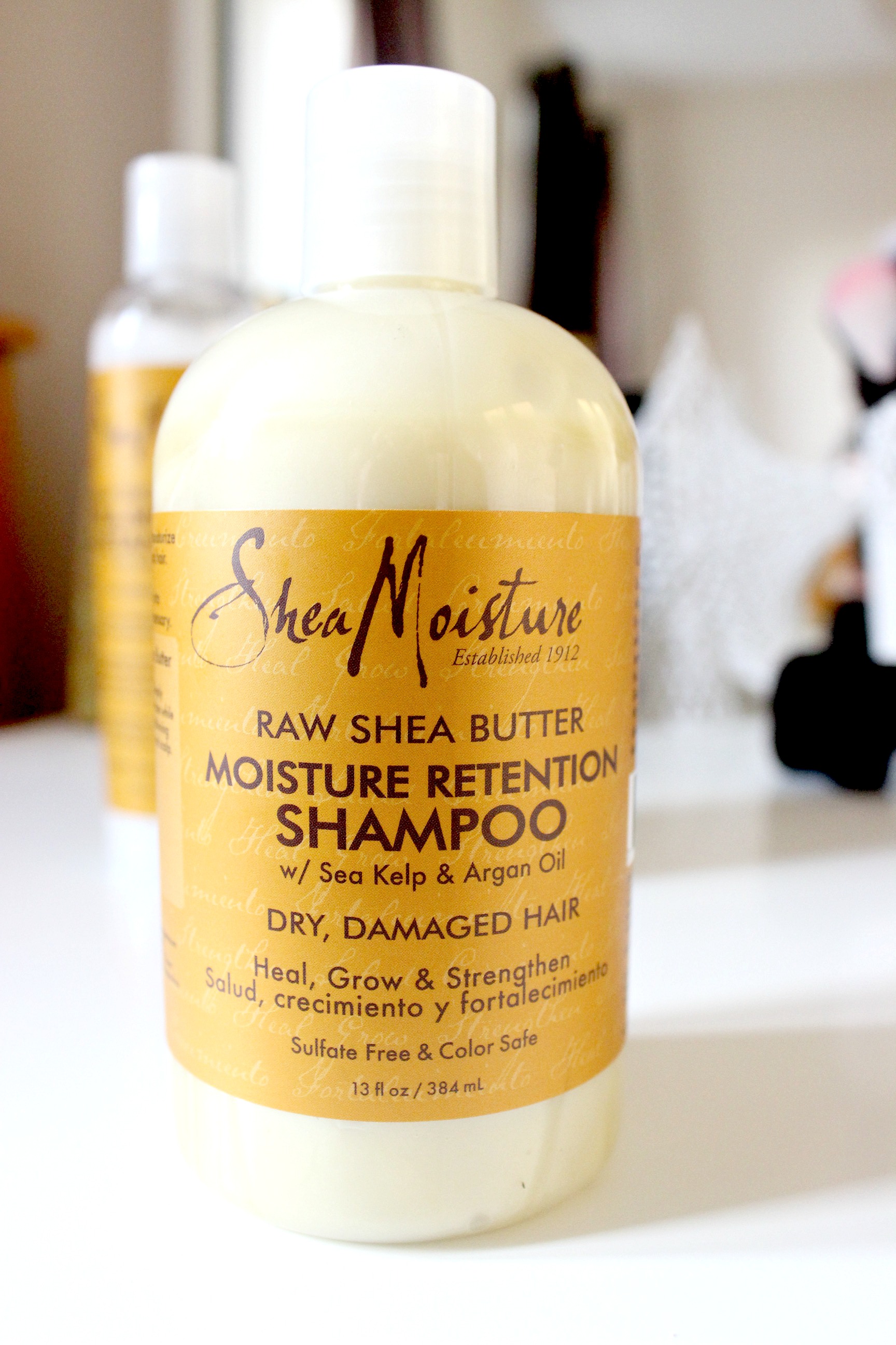 Dầu gội Moisture Shampoo Retention giúp mái tóc luôn mềm mại