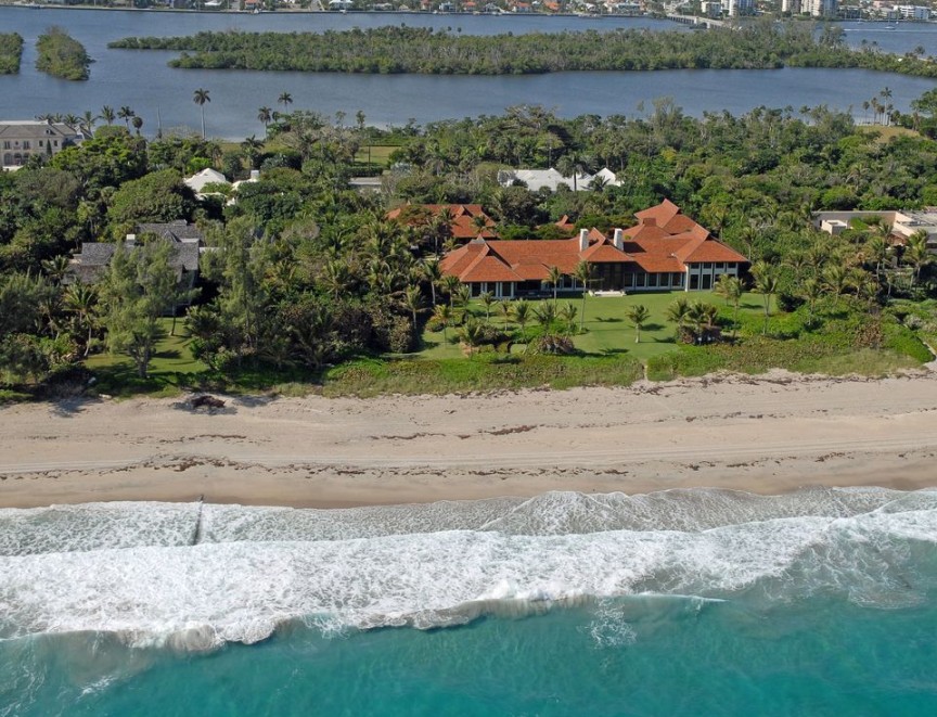 Blossom Estate, Palm Beach, Florida, Mỹ.	 Ken Griffin – người lãnh đạo tập đoàn đầu cơ Citadel Investment – sử dụng sự giàu có để mua ngôi nhà tại Florida này với giá 130 triệu USD năm 2012 mà không hề tiêu hao tổng tài sản 4.1 tỷ USD của mình.