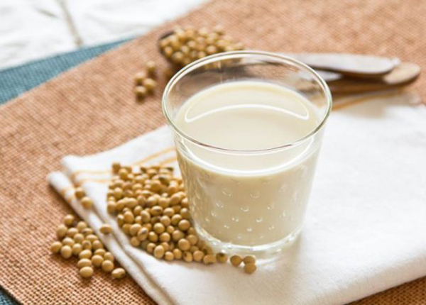 Sữa đậu nành nhiễm khuẩn gây hại cho người tiêu dùng