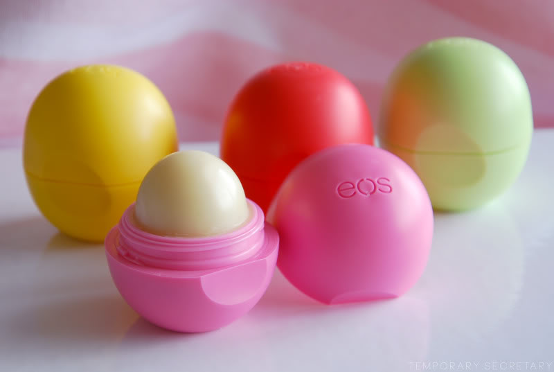 Son trứng EOS là loại son dưỡng môi được rất nhiều người ưa chuộng