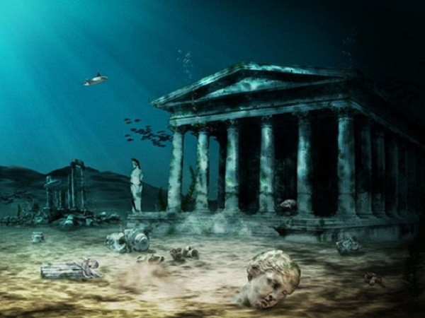 Truyền thuyết kể lại rằng Atlantis được làm từ pha lê, tạo nên năng lượng lớn, đủ cung cấp cho thành phố. Người ta còn nói, sóng năng lượng này vẫn còn phát ra từ dưới đáy biển cho đến ngày nay. Điều đó đã khiến cho các thiết bị định vị bị ảnh hưởng: máy bay, tàu bè đều mất phương hướng.
