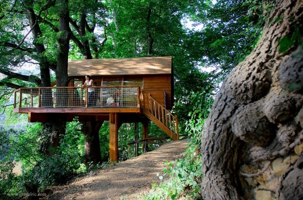 Căn nhà trên cây tại Millau, Pháp.