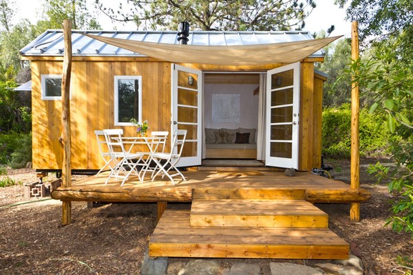 Căn nhà trong rừng tại Ojai, California chỉ rộng có 13 mét vuông.