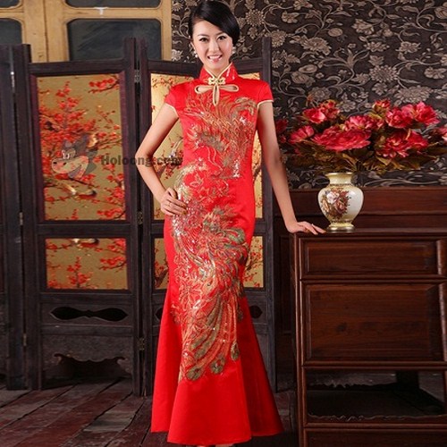 Xường xám - trang phục cưới truyền thống của cô dâu Trung Quốc. Ảnh minh họa