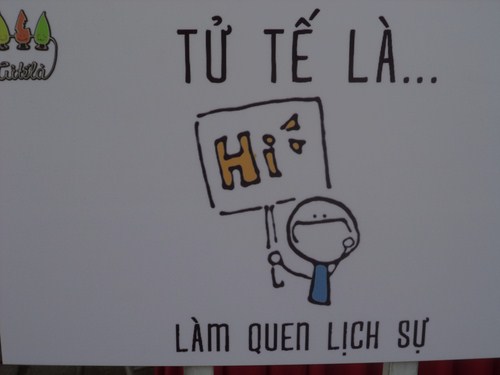 Xuất phát từ tinh thần của chiến dịch “Sự tử tế được định nghĩa bằng hành động của mỗi chúng ta”, chiến dịch “Tử tế là” đưa ra nhiều thông điệp để các bạn trẻ tự rút ra được cách sống tử tế.