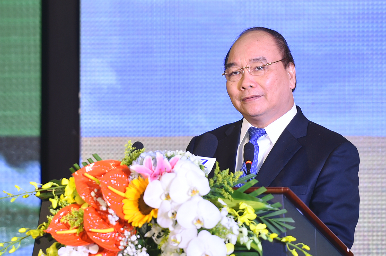  Thủ tướng Nguyễn Xuân Phúc phát biểu tại Hội nghị. Ảnh: VGP