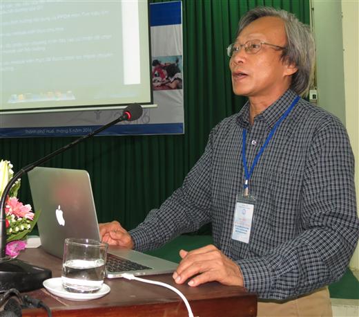 PGS. TS Nguyễn Đức Vũ cho biết nguyên nhân gây tranh cãi trong đề thi môn Đại lý là do SGK và Atlat chưa kịp cập nhật PGS. TS Nguyễn Đức Vũ cho biết nguyên nhân gây tranh cãi trong đề thi môn Đại lý là do SGK và Atlat chưa kịp cập nhật