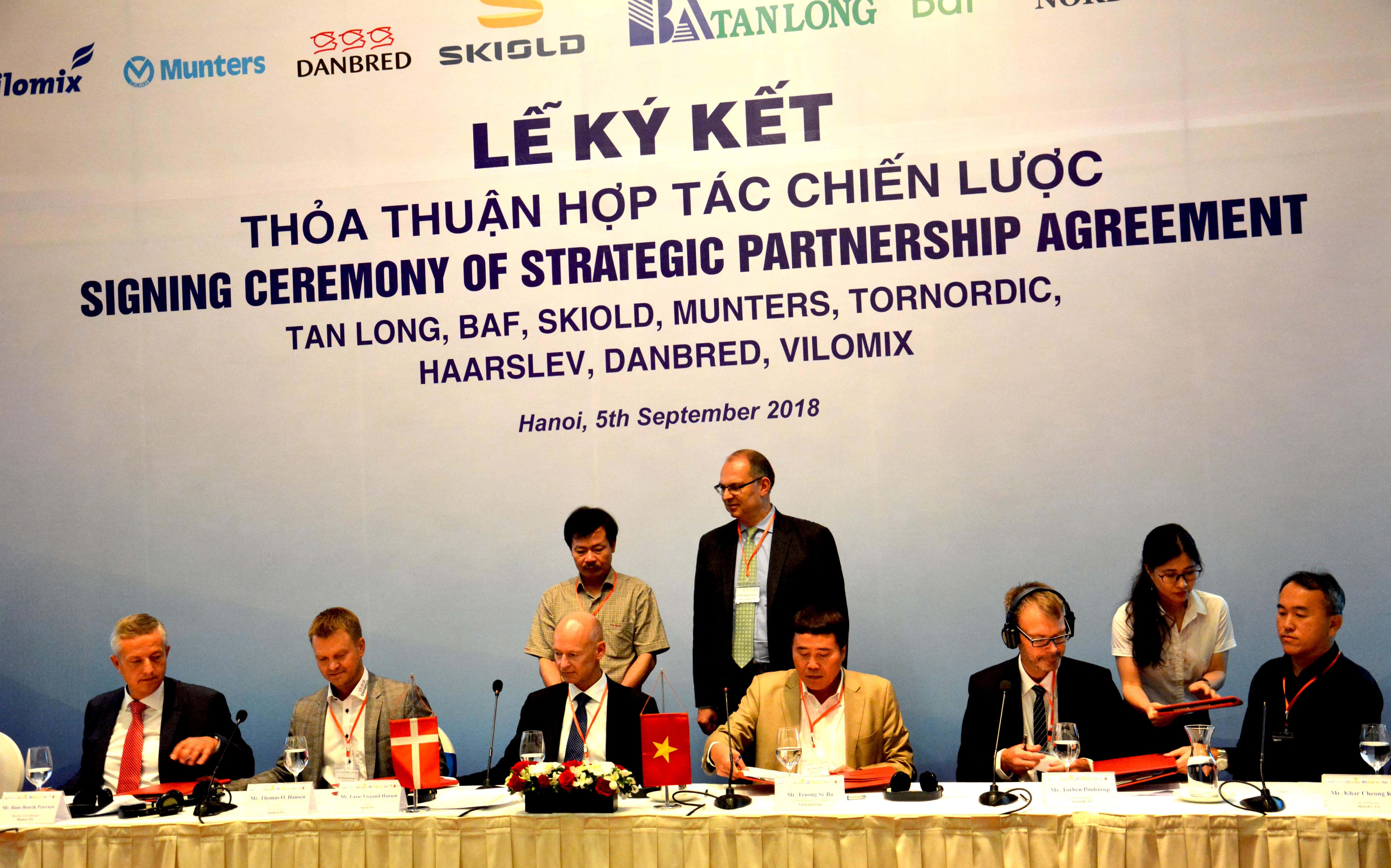 Việt Nam và Đan Mạch ký kết hợp tác trong lĩnh vực sản xuất nông nghiệp - ảnh 1