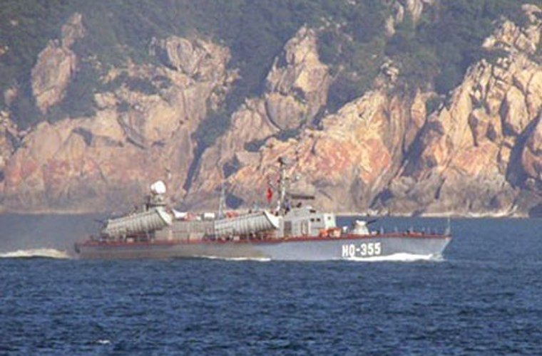 Tàu tên lửa Osa II Project 205U được Liên Xô viện trợ cho Việt Nam giai đoạn 1979-1981 (số lượng 8 chiếc) cải tiến về ống phóng tên lửa, còn nhiệm vụ là tương tự như Osa.  