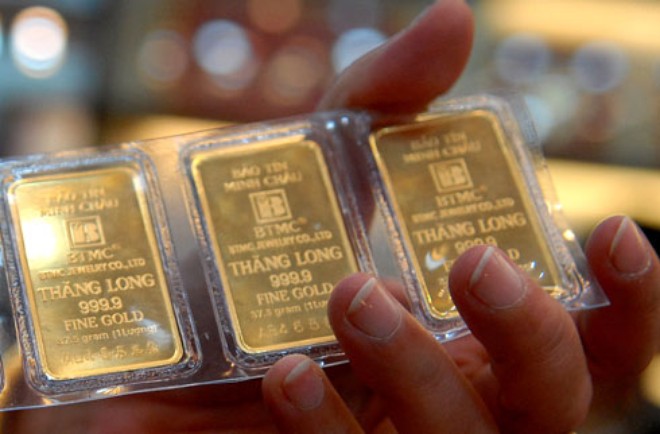 Chênh lệch giá vàng trong nước và giá vàng thế giới tiếp tục nới rộng, lên mức 3,79 triệu đồng/lượng