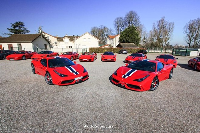 Dàn siêu xe Ferrari, nổi bật với các model 458 Speciale.