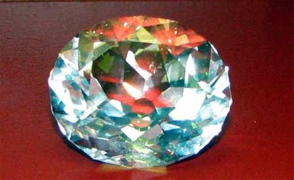 Những hiện tượng kì lạ xung quanh làm dấy lên lời nguyền về viên kim cương