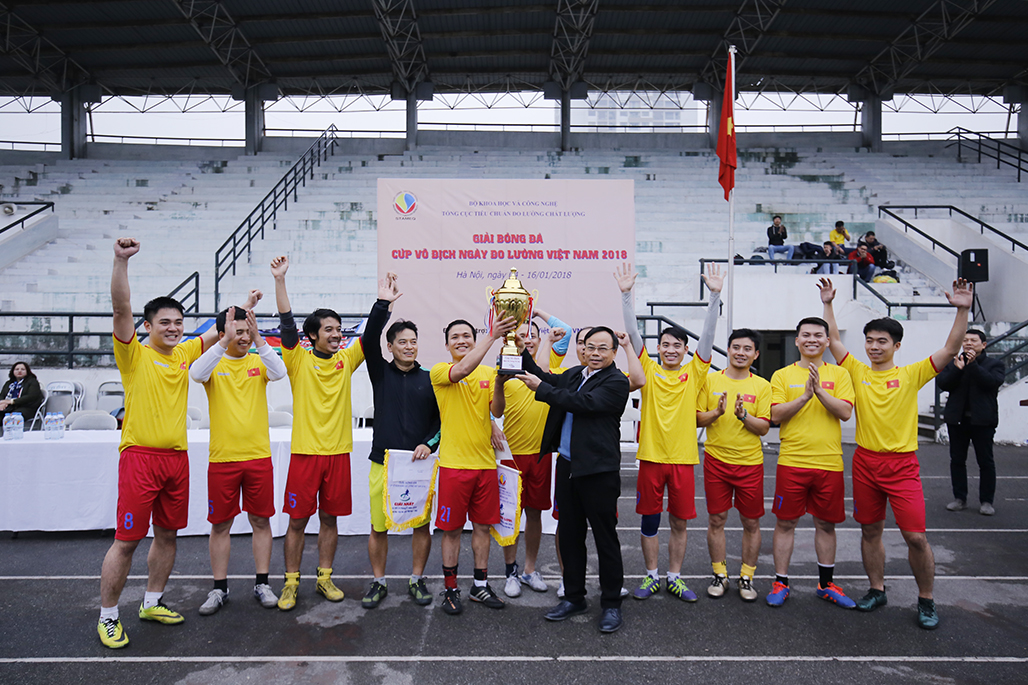 Quatest 1 xuất sắc giành giải nhất bóng đá chào mừng Ngày Đo lường Việt Nam - ảnh 7