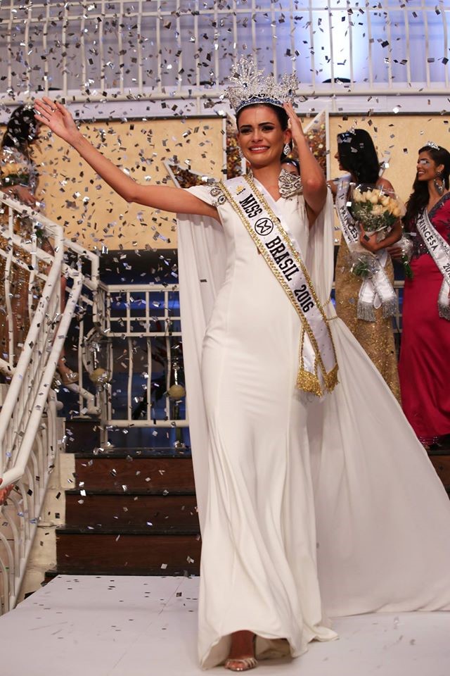 Chung kết Hoa hậu Thế giới Brazil (Miss World Brazil) diễn ra hôm 25/6 tại thành phố Florianopolis.