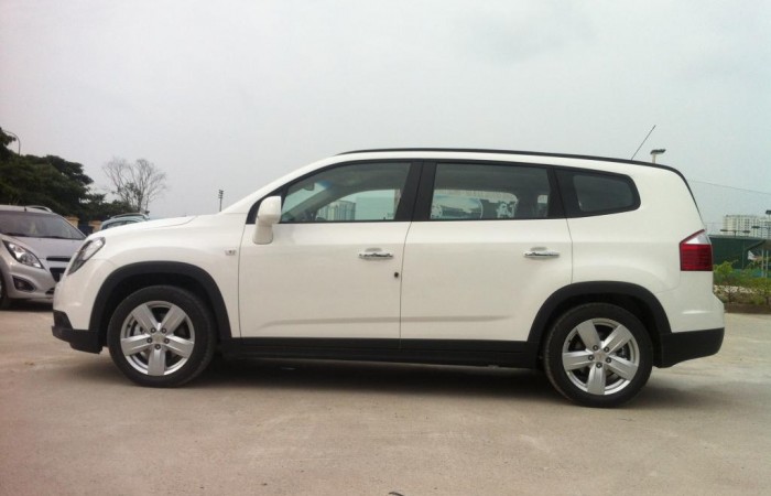 Orlando LTZ được thiết kế cơ bắp đậm chất Mỹ mang lại sự khác biệt và nổi bật trong phân khúc dòng xe đa dụng hiện có trên thị trường.