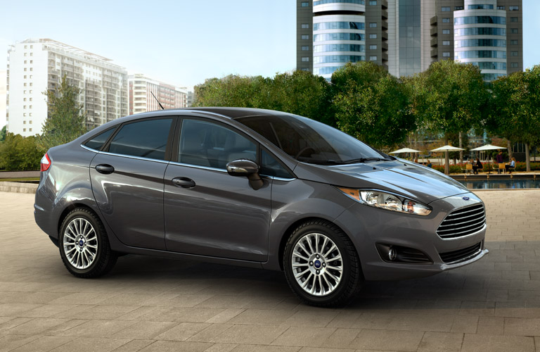 Ford Việt Nam cũng đã giảm từ 20 tới 22 triệu đồng cho tất cả các phiên bản hatchback 5 cửa và sedan của dòng xe Fiesta. 