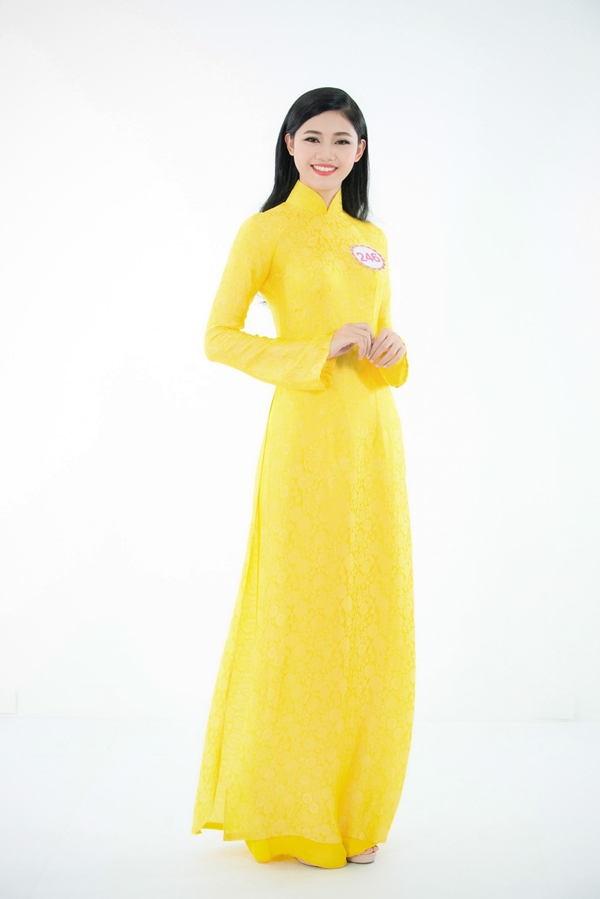 Chia sẻ với Zing News, Á hậu Trà My cho hay, đến với cuộc thi Hoa hậu Việt Nam 2016 là do nguyện vọng cá nhân của Thanh Tú.