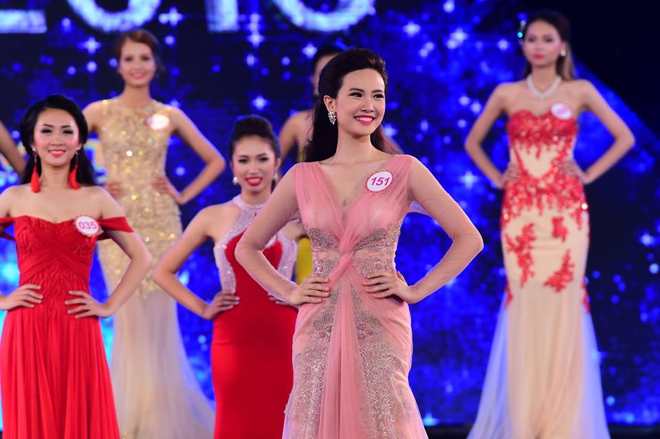 Sái Thị Hương Ly (SBD 151), sinh năm 1994 đến từ Hải Dương. Nữ sinh viên Đại học Kinh tế Quốc dân Hà Nội sở hữu chiều cao 1m69. Cô cũng từng giành giải nhì Giai điệu tuổi hồng toàn quốc 2011, top 20 Miss Teen Vietnam 2012, vào chung kết Miss Ngôi sao 2013 và giành một giải phụ.