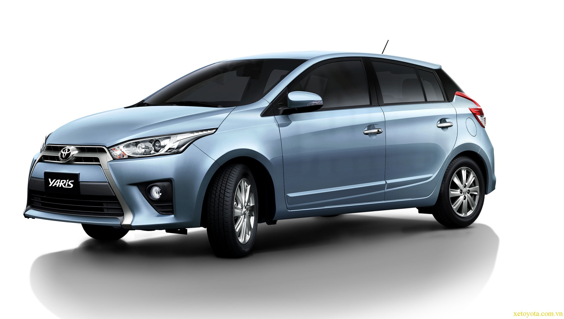 Toyota Yaris là đại diện của Toyota trong phân khúc hatchback. Với thiết kế thanh lịch, sang trọng Toyota Yaris 2016 được nhiều khách hàng yêu thích.