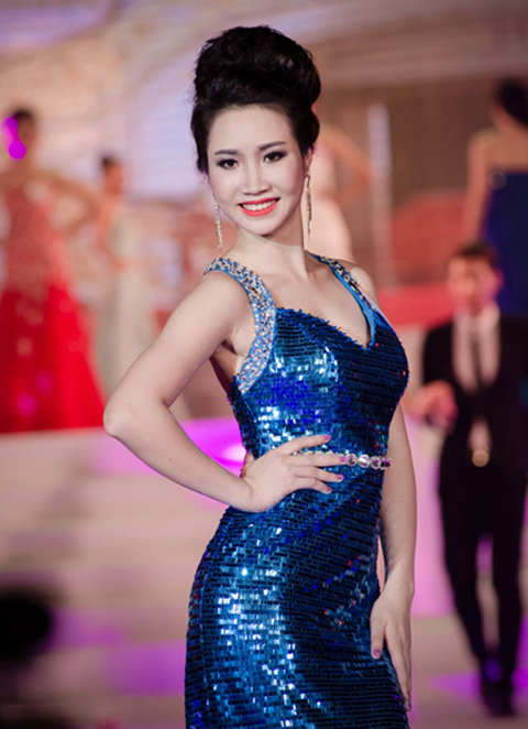 Nguyễn Thị Ngọc Vân đạt danh hiệu Á khôi 1 Người đẹp Hạ Long 2014. Cô từng được chọn đại diện Việt Nam tham dự Miss All Nations 2015 và xuất sắc vào top 8 chung cuộc. 