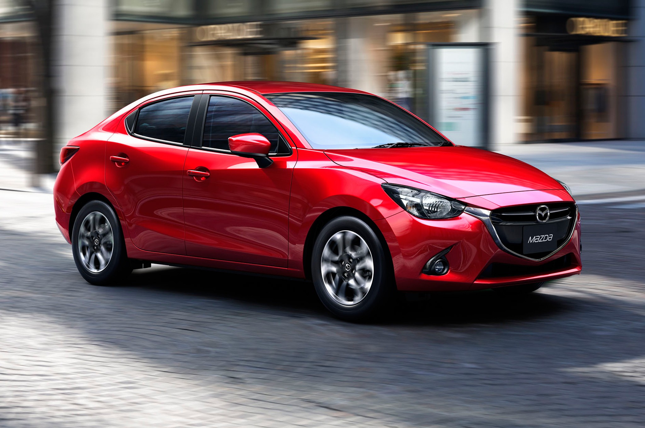 Mazda 2 2016 sở hữu thiết kế và động cơ mới cùng với khả năng chuyên chở nhiều hơn. Tại thị trường Việt Nam, Mazda 2 đang được giảm đến 41 triệu đồng.