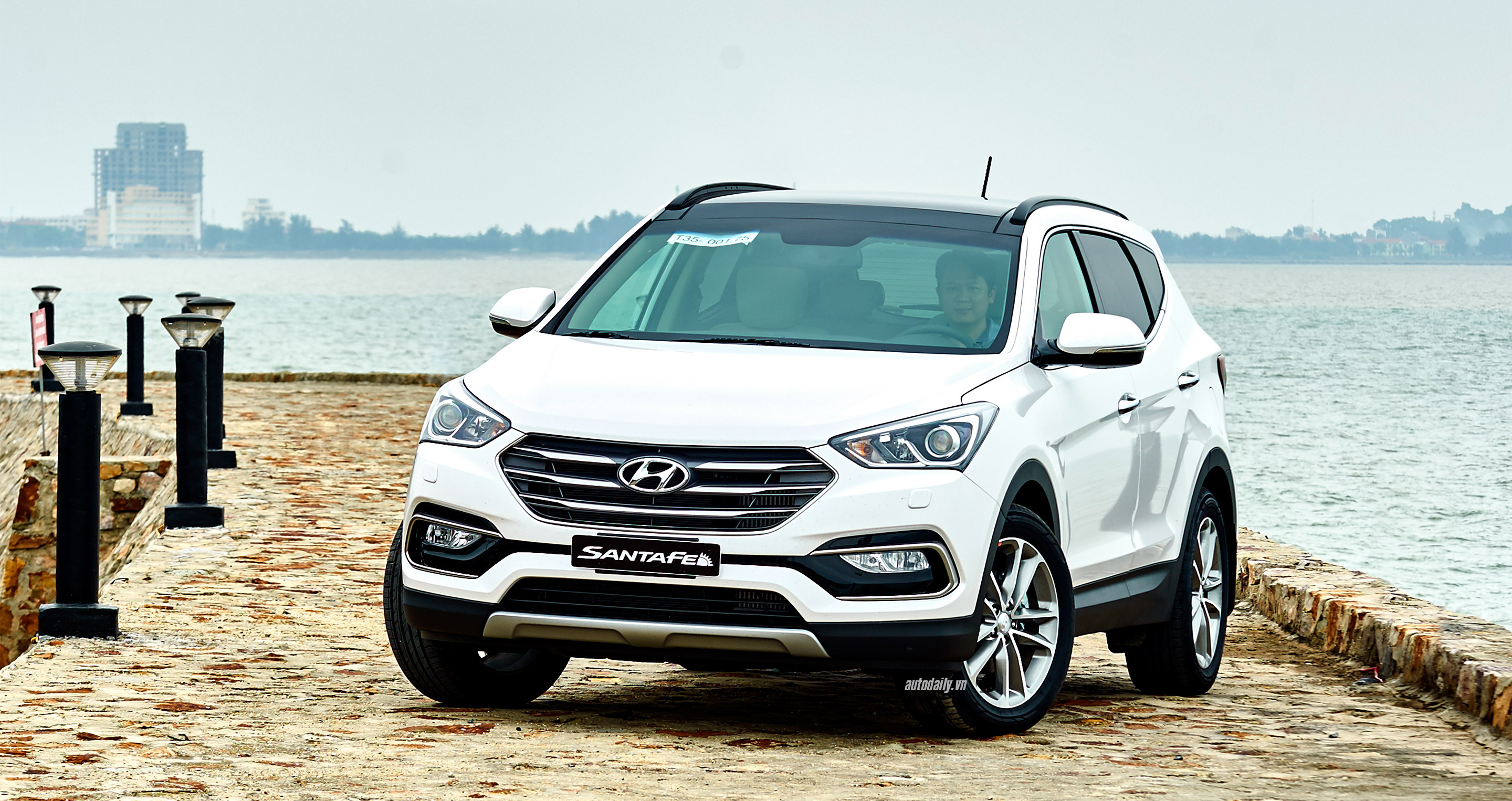 Những chiếc ô tô của Hyundai được giảm giá hàng chục triệu đồng trong tháng 9