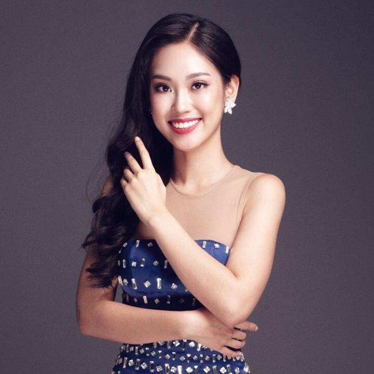 Phạm Hồng Thúy Vân là thí sinh đầu tiên của Việt Nam giành giải Á hậu 3 của Hoa hậu quốc tế 2015. Năm nay, khán giả nước nhà lại chờ đón sự tỏa sáng của người đẹp Phạm Ngọc Phương Linh.