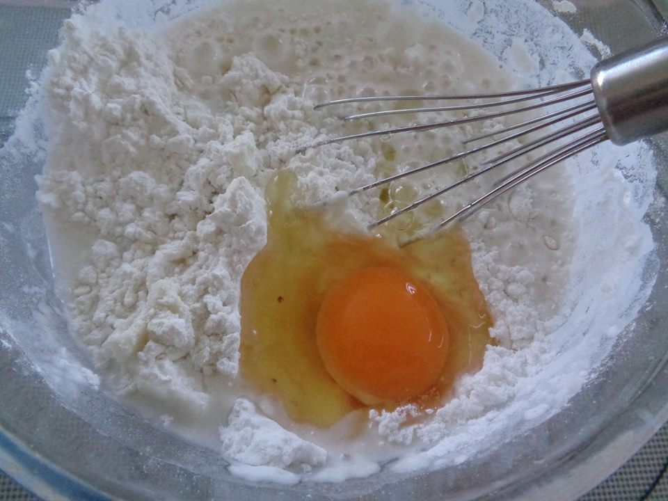 Cách làm bánh nhúng giòn tan, thơm phức ‘chuẩn không cần chỉnh’