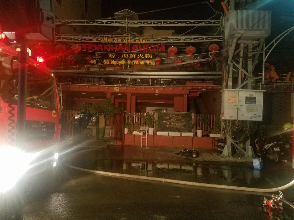 Nổ kinh hoàng tại Nghệ An: Nguyên nhân từ bình gas công nghiệp? Nổ kinh hoàng tại Nghệ An: Nguyên nhân từ bình gas công nghiệp?