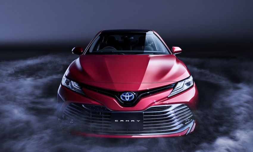 Lộ tính năng của Toyota Camry 2019 đẹp ‘long lanh’ chuẩn bị ra mắt 