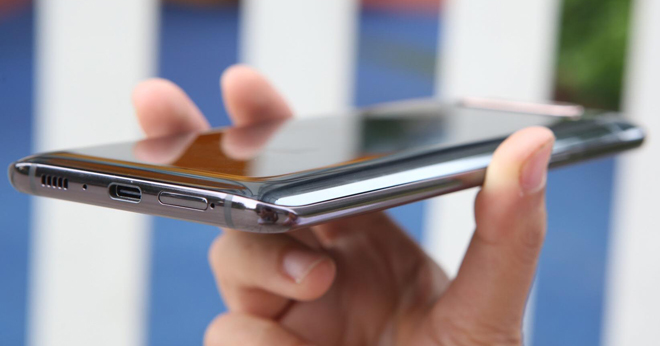 ‘Soi’ công nghệ và ứng dụng trên Samsung Galaxy A80 vừa được hé lộ