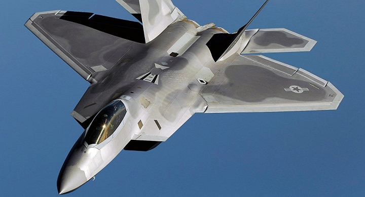 F-22 sẽ là một lựa chọn sáng suốt đế thay thế “nỗi thất vọng” mang tên F-35.­­­­­­­ Ảnh: VTC News 