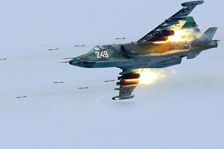 Tiêm kích Su-25 là vũ khí được Nga coi như 'bảo bối' bảo vệ bầu trời Syria. Ảnh: VOV Tiêm kích Su-25 là vũ khí được Nga coi như 'bảo bối' bảo vệ bầu trời Syria. Ảnh: VOV
