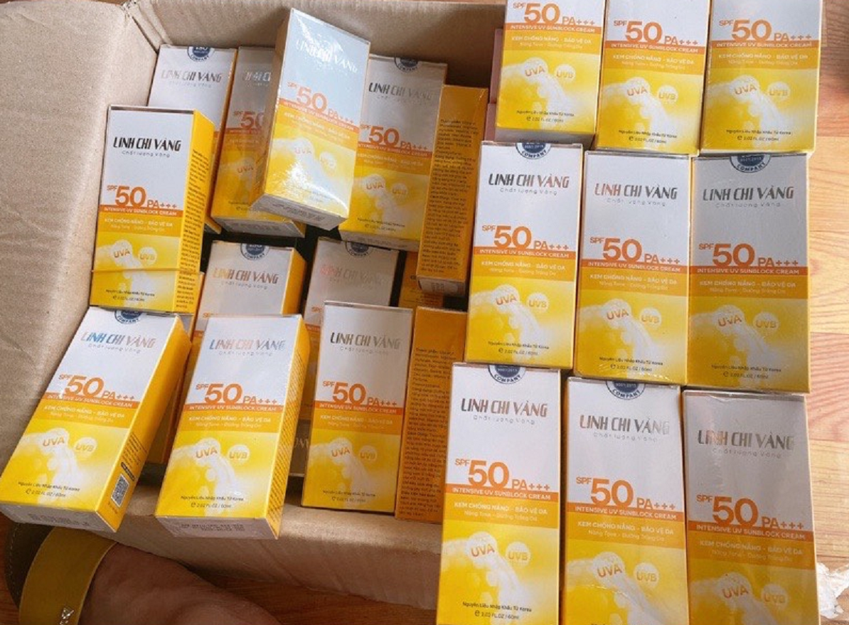 Thu hồi toàn quốc Kem chống nắng - Bảo vệ da Intensive UV Sunblock Cream Linh Chi Vàng của Công ty TNHH MTV Sản xuất thương mại Nguyễn Hoàng Na do không đạt chất lượng. Ảnh ST