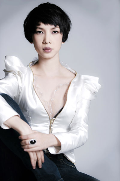 Xuân Lan được coi là người mẫu tên tuổi không chỉ của Việt Nam mà cả làng mẫu khu vực và thế giới biết đến