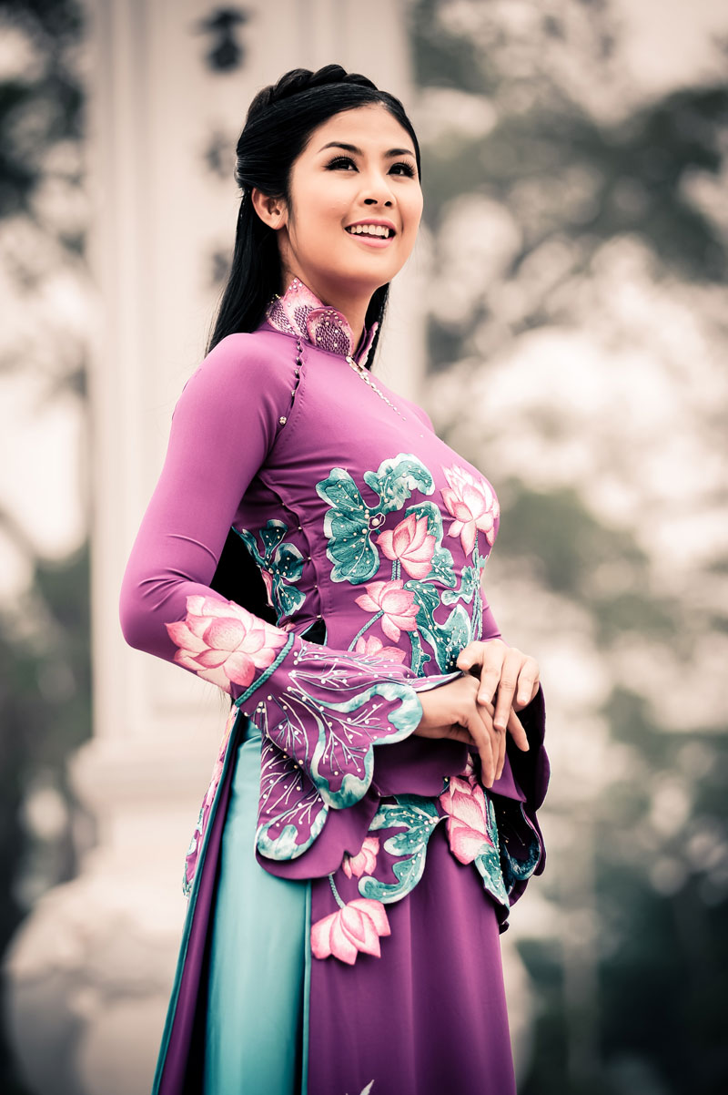 Khác với những đàm tiếu, chê bai về nhan sắc, Ngọc Hân ngày càng khẳng định vị thế của một hoa hậu và nét đẹp thuần Việt của mình